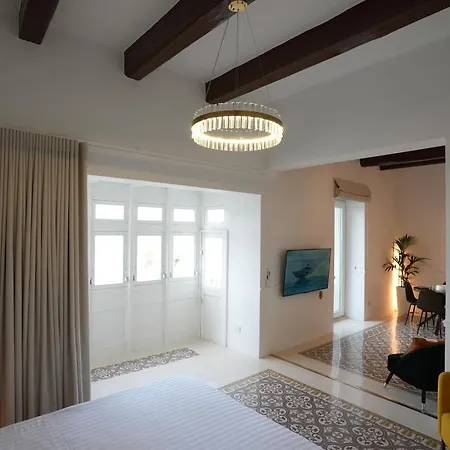 Seafront Balcony * Sliema