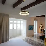 Seafront Balcony * 슬리에마