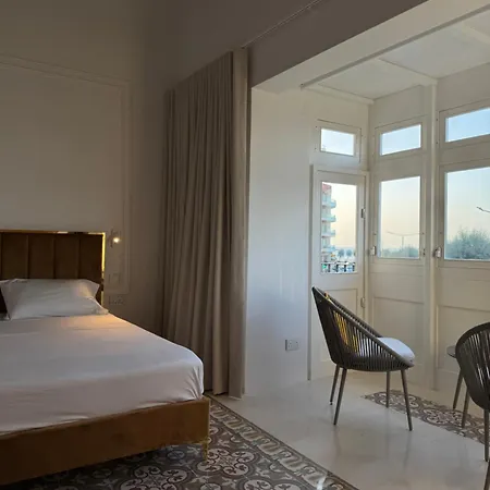 Seafront Balcony Apartment