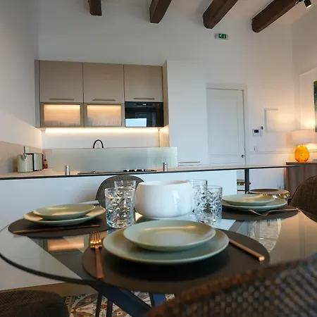 Seafront Balcony Apartment Sliema