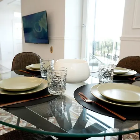 Seafront Balcony * Sliema