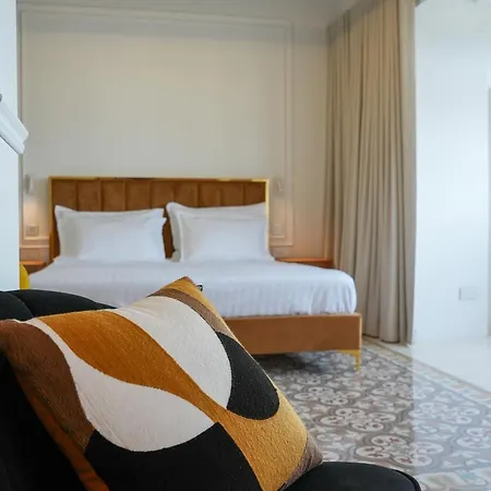 Seafront Balcony Apartman