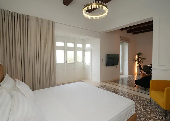 Seafront Balcony * Sliema