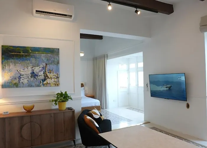 Seafront Balcony * Sliema