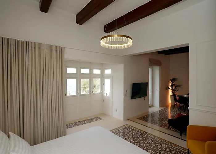 Apartment Seafront Balcony Sliema