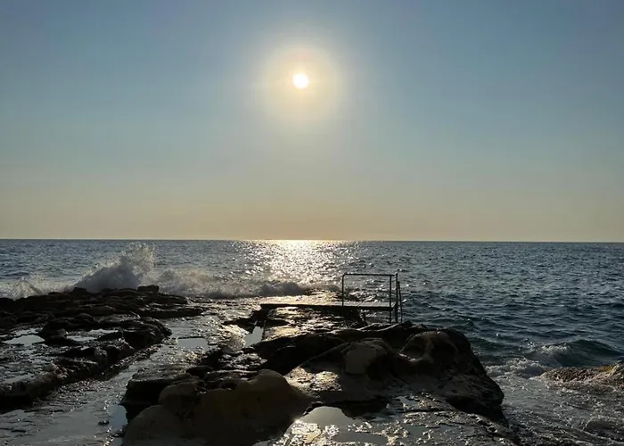 아파트 Seafront Balcony 슬리에마